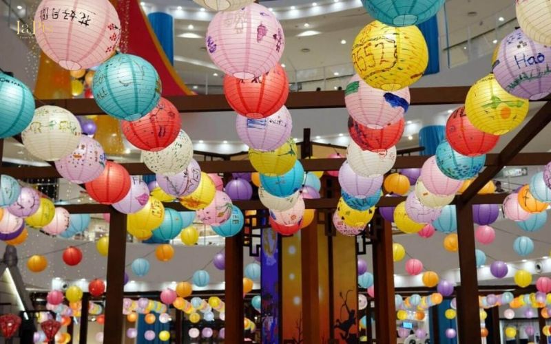 Treo đèn trang trí Trung Thu