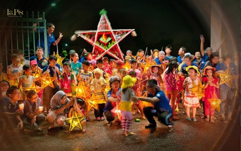 Các hoạt động diễn ra vào dịp Tết Trung Thu